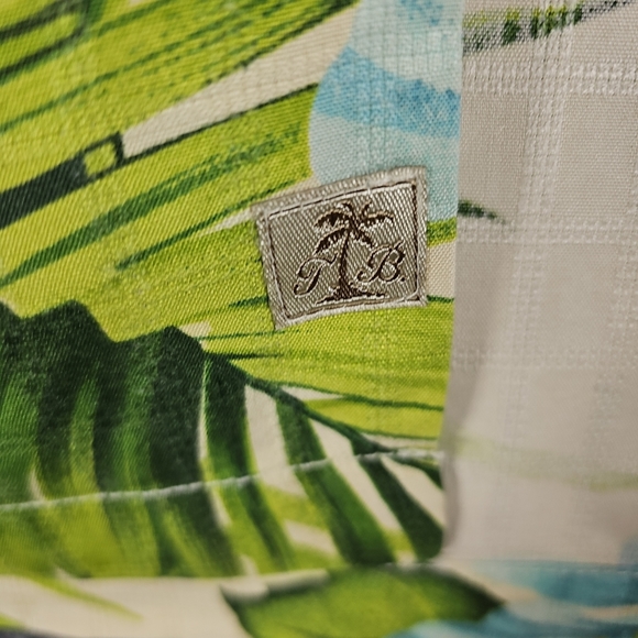 Tommy Bahama Hawaiian Shirt Men's XL 100% Silk Button Up Short Sleeve - Picture 4 of 10